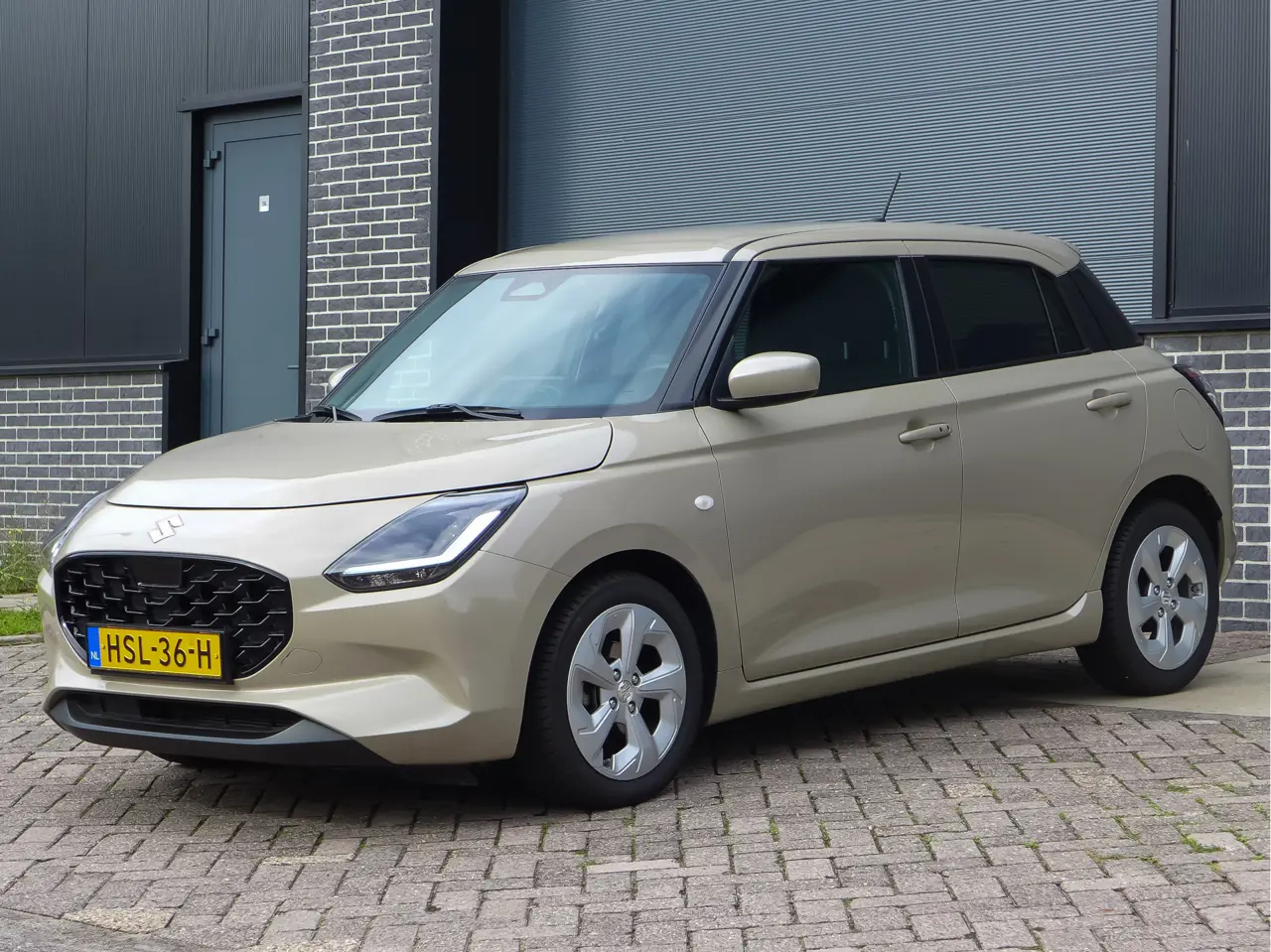 Suzuki Swift 1.2 Select Automaat CVT All Season 2025, foto 1