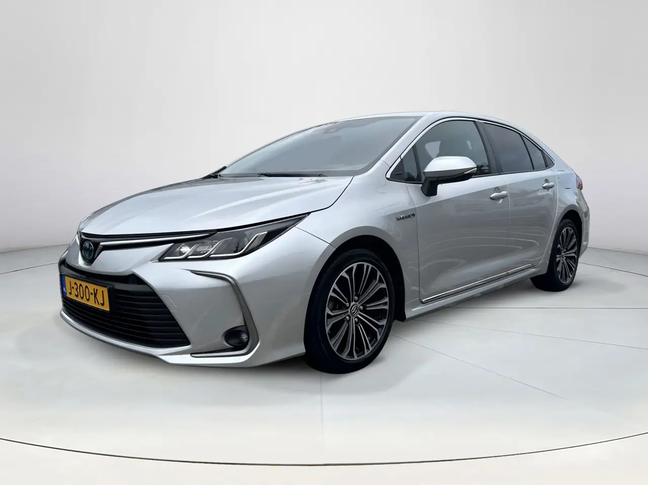 Toyota Corolla 1.8 Hybrid First Edition 2020, foto 1