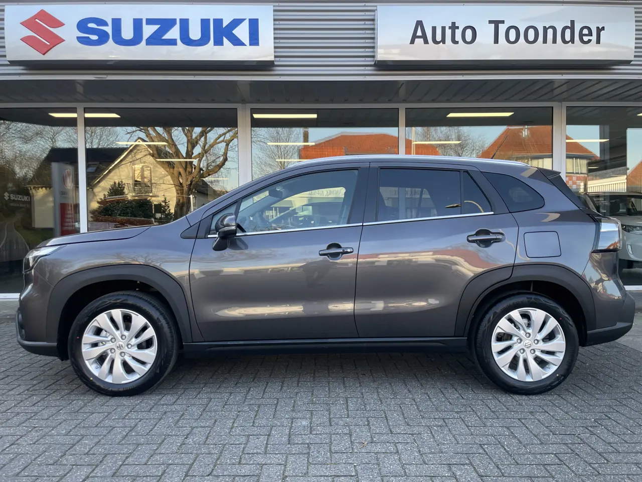 Suzuki S-Cross Automaat 1.4 Boosterjet Select Hybrid 2025, foto 1