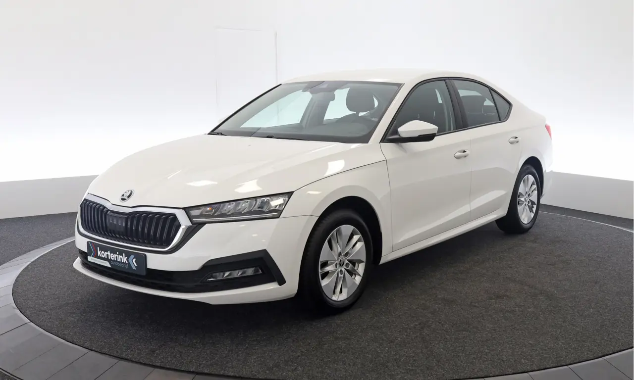 Škoda Octavia 1.0 TSI Ambition 2021, foto 1