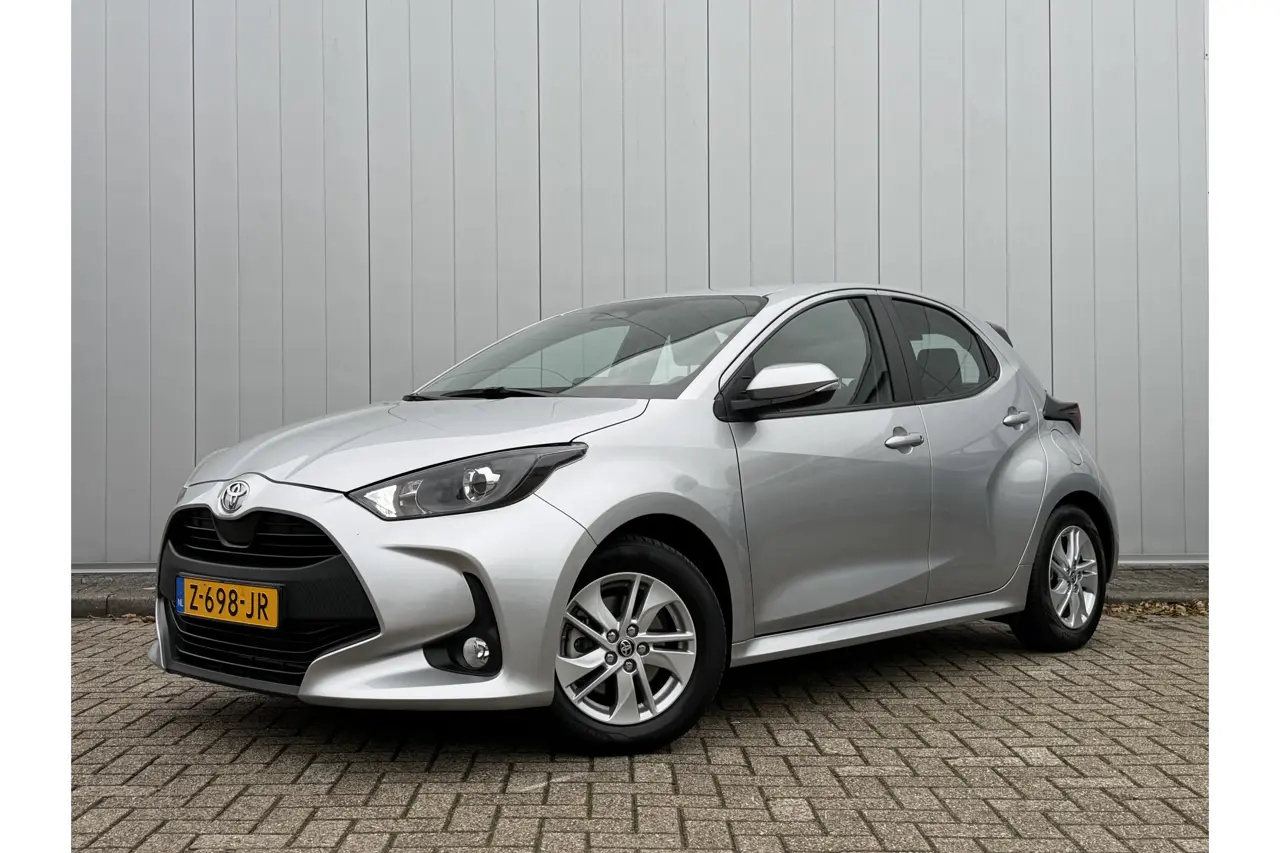 Toyota Yaris 1.5 Hybrid 115 Active 2024, photo 1