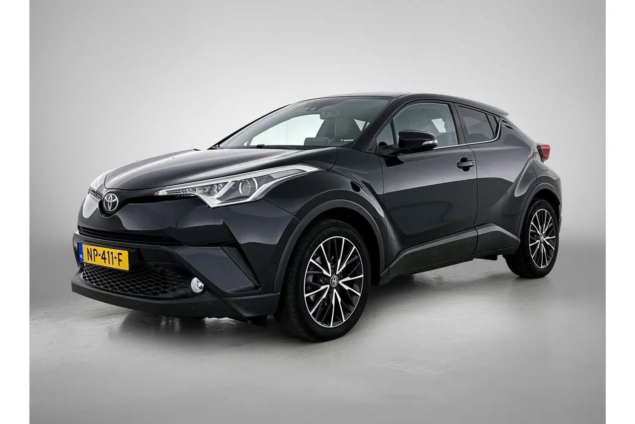 Toyota C-HR 1.2 Executive 2017, foto 1