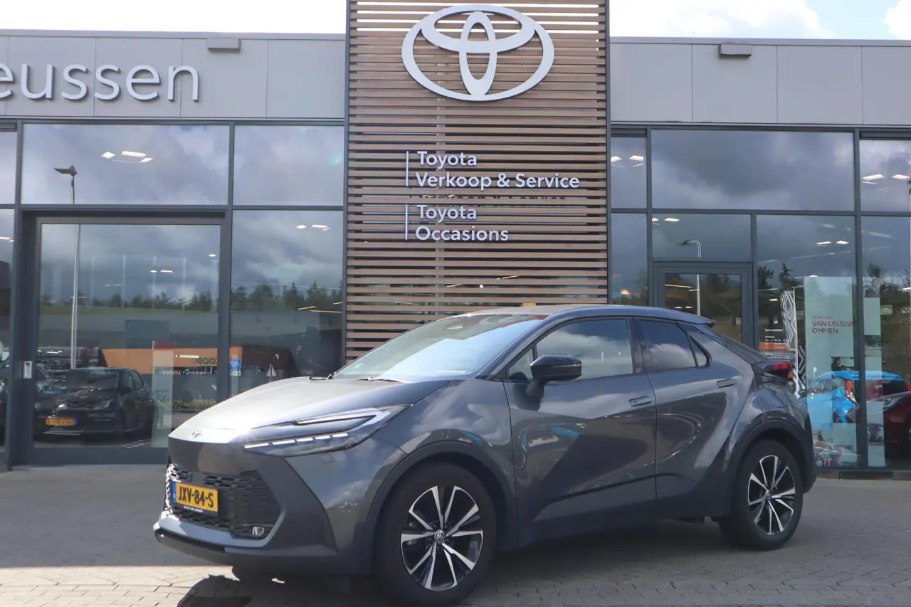 Toyota C-HR Hybrid 140 First Edition 2024, foto 1