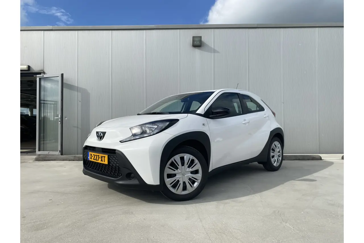 Toyota Aygo X 1.0 VVT-i Mt Play 2024, foto 1
