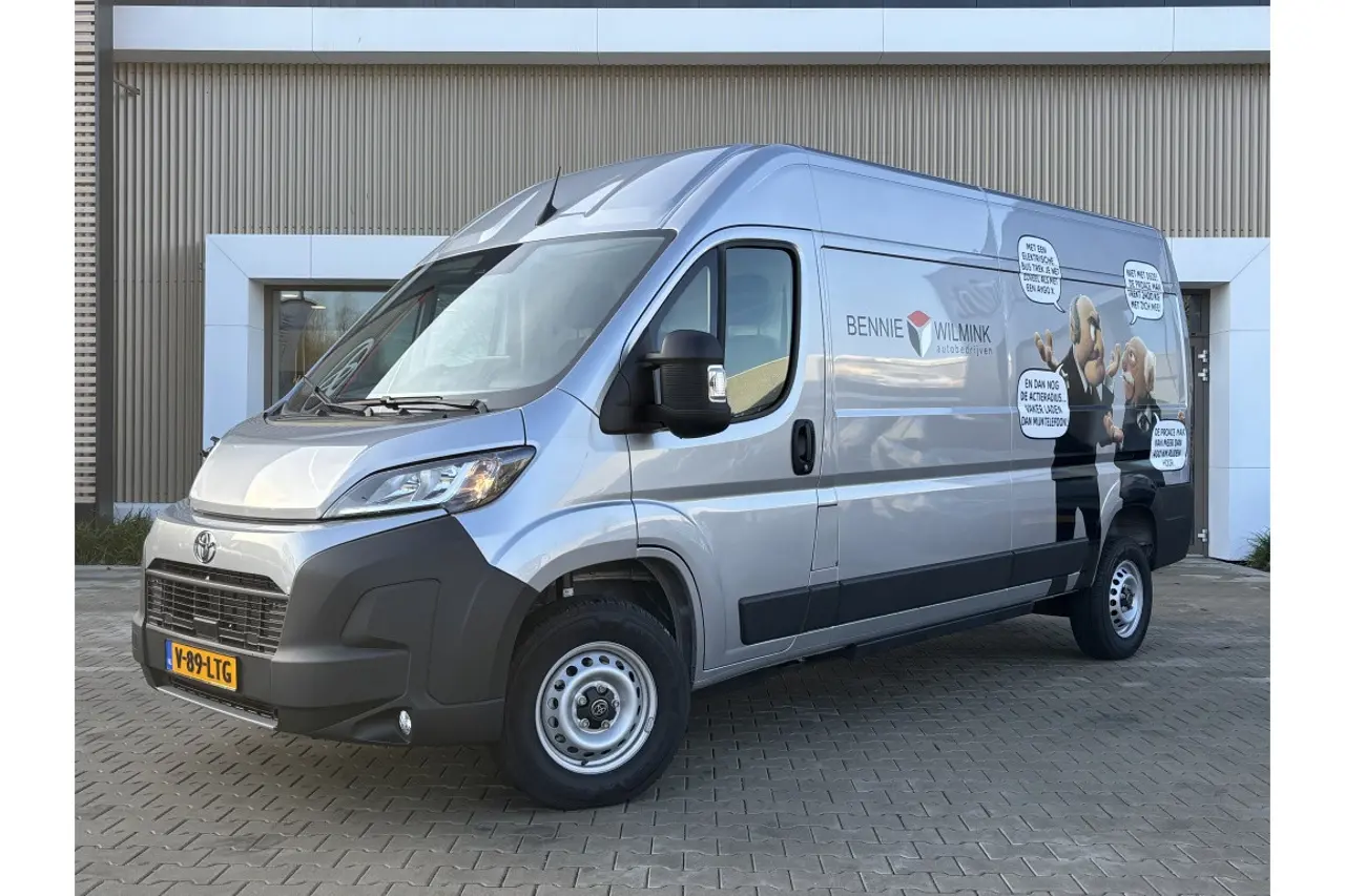 Toyota Proace Max Elec 3.5T L3h2 Navigator 110Kwh Trekgewicht 2400 Kg 2025, foto 1