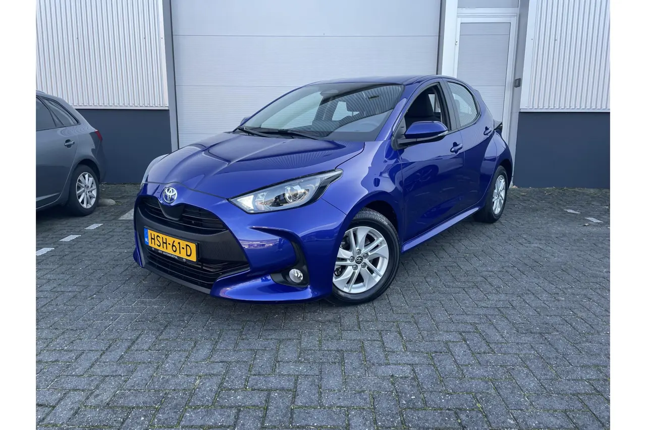 Toyota Yaris 1.5 Hybrid 115 Active 2025, photo 1