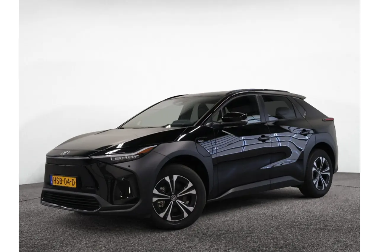Toyota bZ4X Dynamic 71 kWh 2025, foto 1