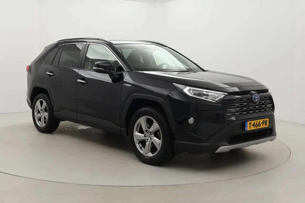 Toyota RAV4 2.5 Hybrid AWD Executive 2021, foto 1