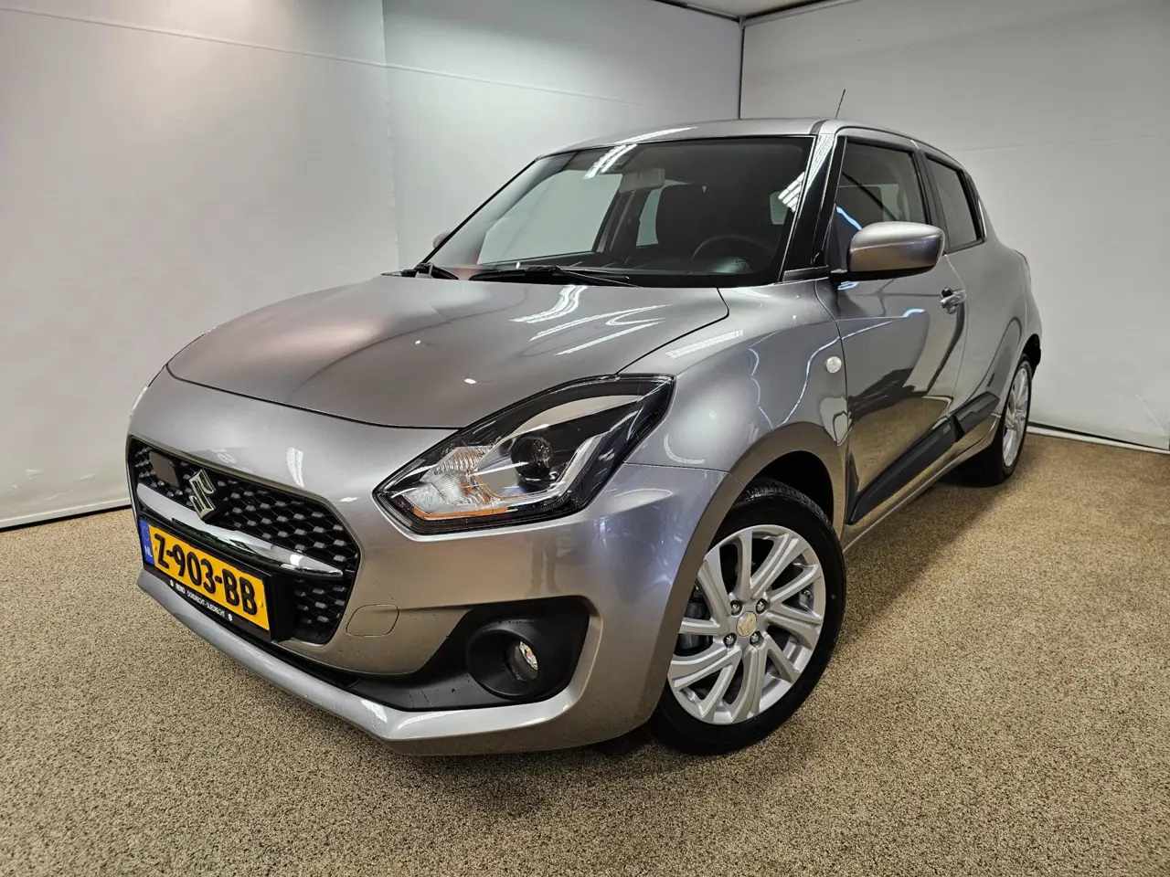 Suzuki Swift 1.2 Select Smart Hybrid 2023, foto 1