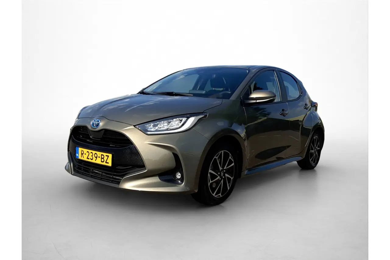 Toyota Yaris 1.5 Hybrid Dynamic 2022, foto 1
