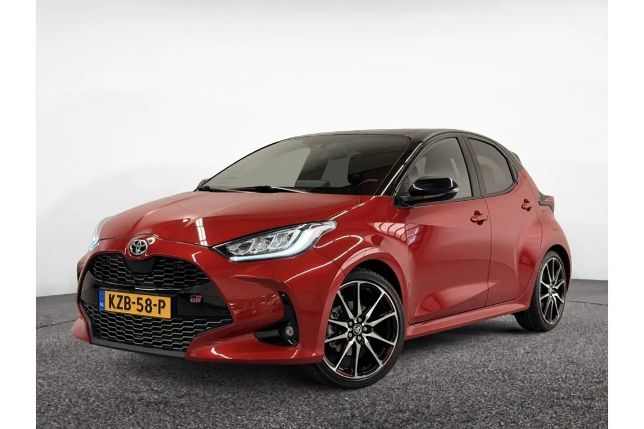 Toyota Yaris 1.5 Hyb. Executive 2023, photo 1