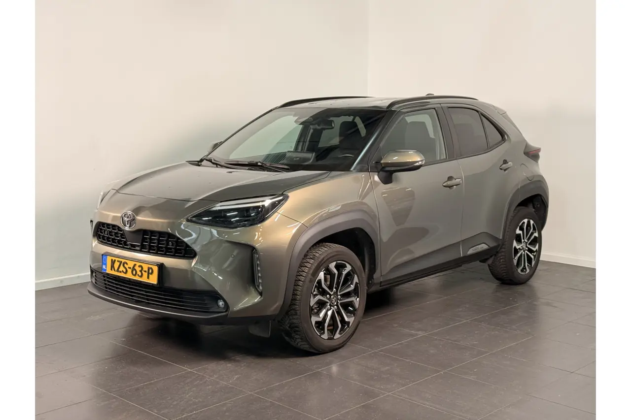 Toyota Yaris Cross 1.5 Hybrid 115 First Edition 2025, foto 1