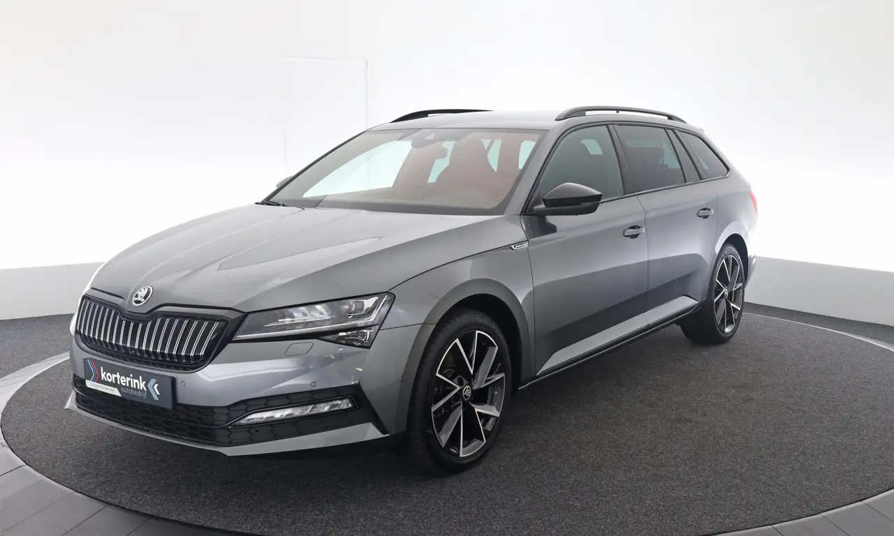 Škoda Superb Combi 1.4 TSI Iv Sportline Business 2022, foto 1