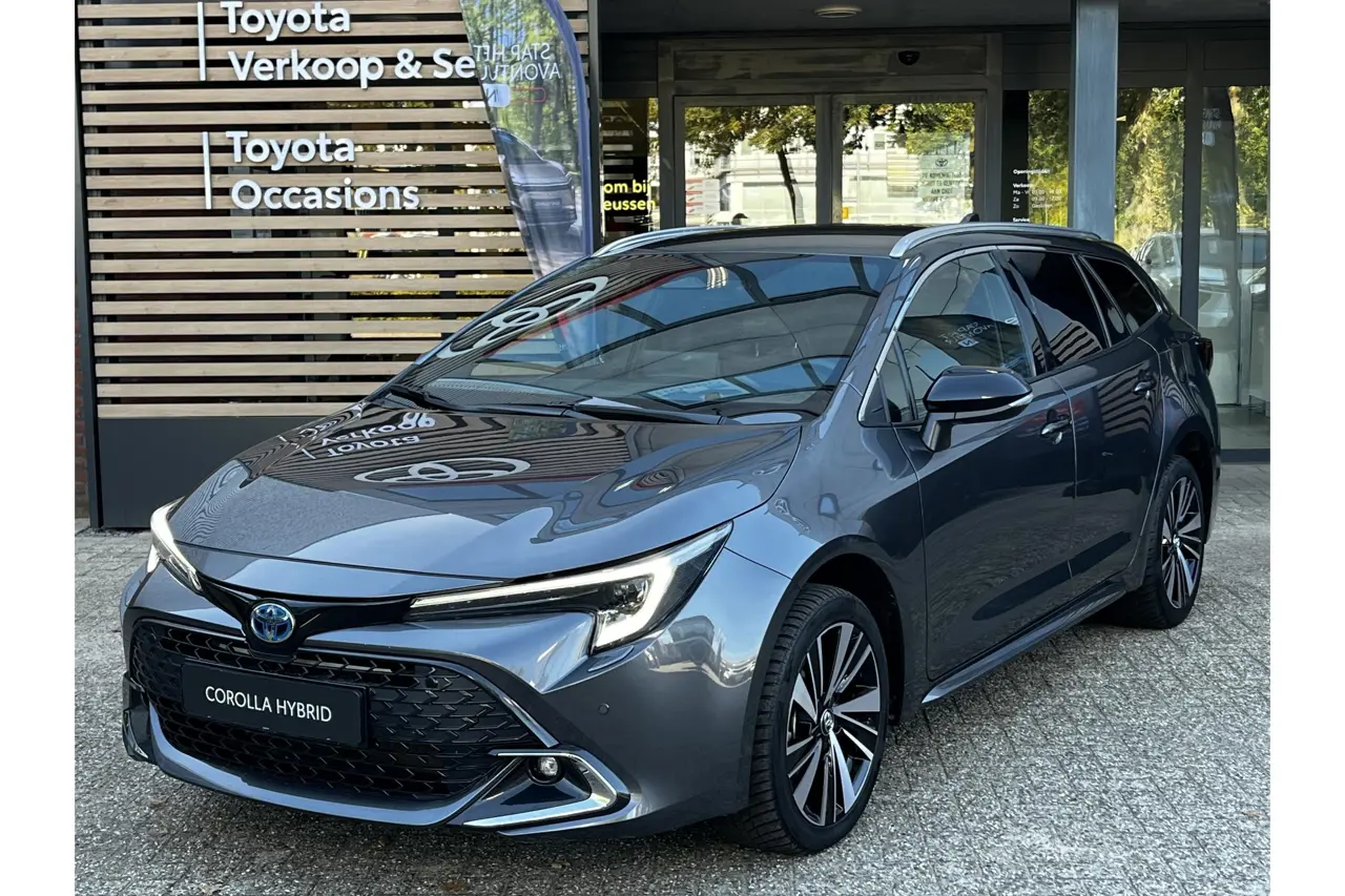 Toyota Corolla Touring Sports Hybrid 140 Dynamic 2025, photo 1