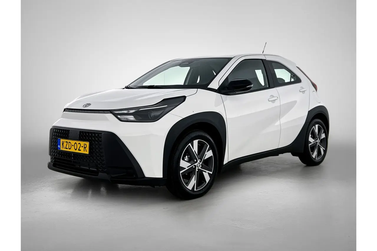 Toyota Aygo X Hybrid 115 Play 2026, foto 1