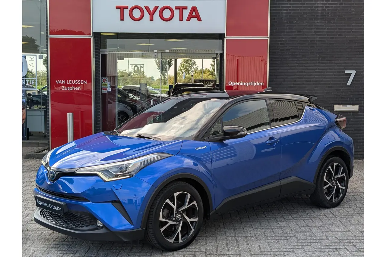 Toyota C-HR 1.8 Hybrid Bi-Tone 2019, foto 1