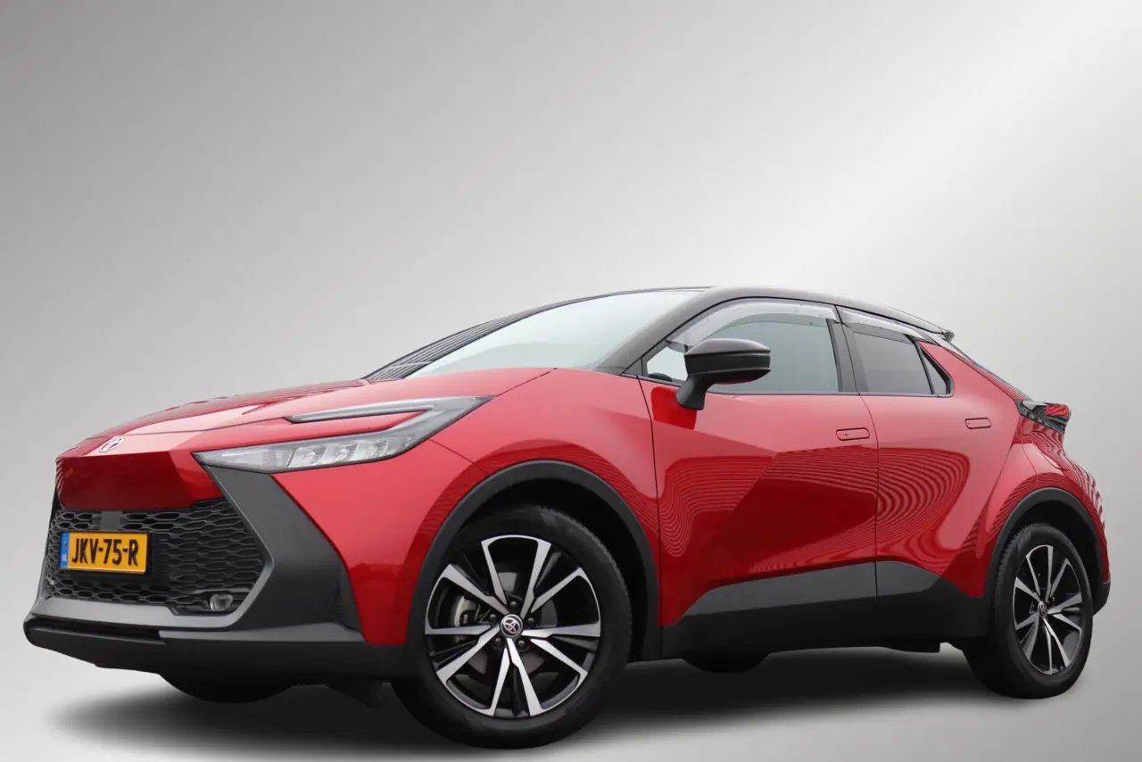 Toyota C-HR 1.8 Hybrid 140 Dynamic, 2025, photo 1