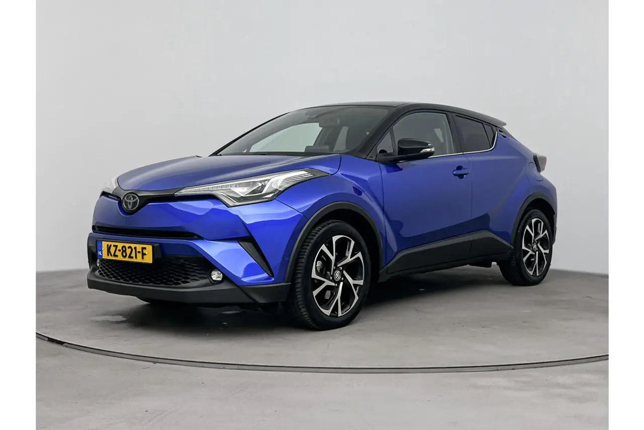 Toyota C-HR 1.2 Bi-Tone Plus 2016, foto 1