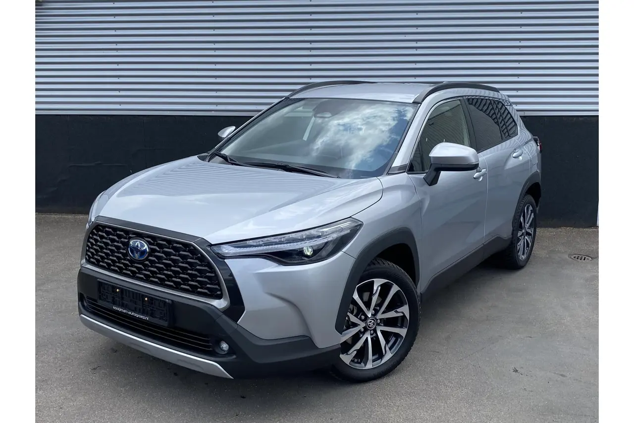 Toyota Corolla Cross Hybrid 140 Dynamic Edition 2024, foto 1