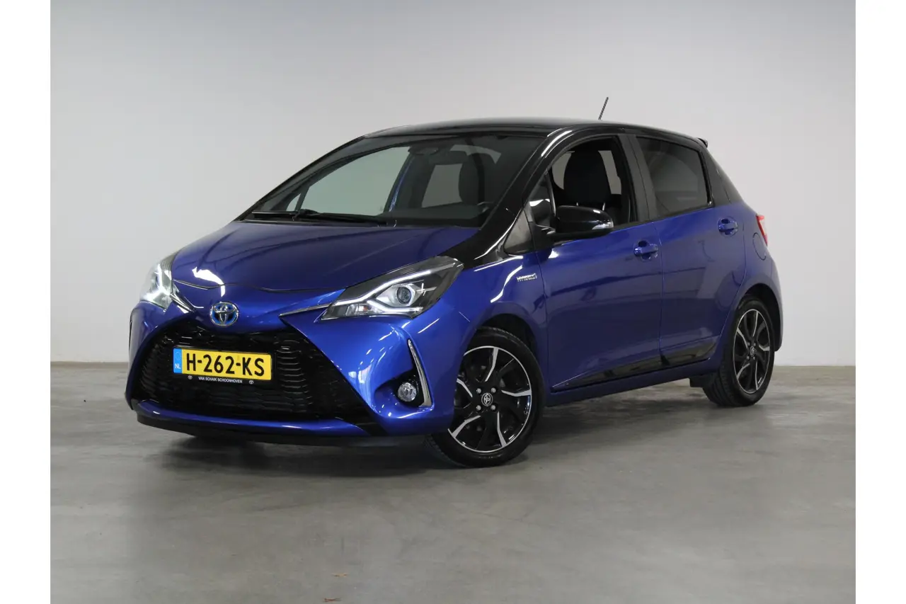 Toyota Yaris 1.5 Hybrid Bi-Tone 2017, foto 1