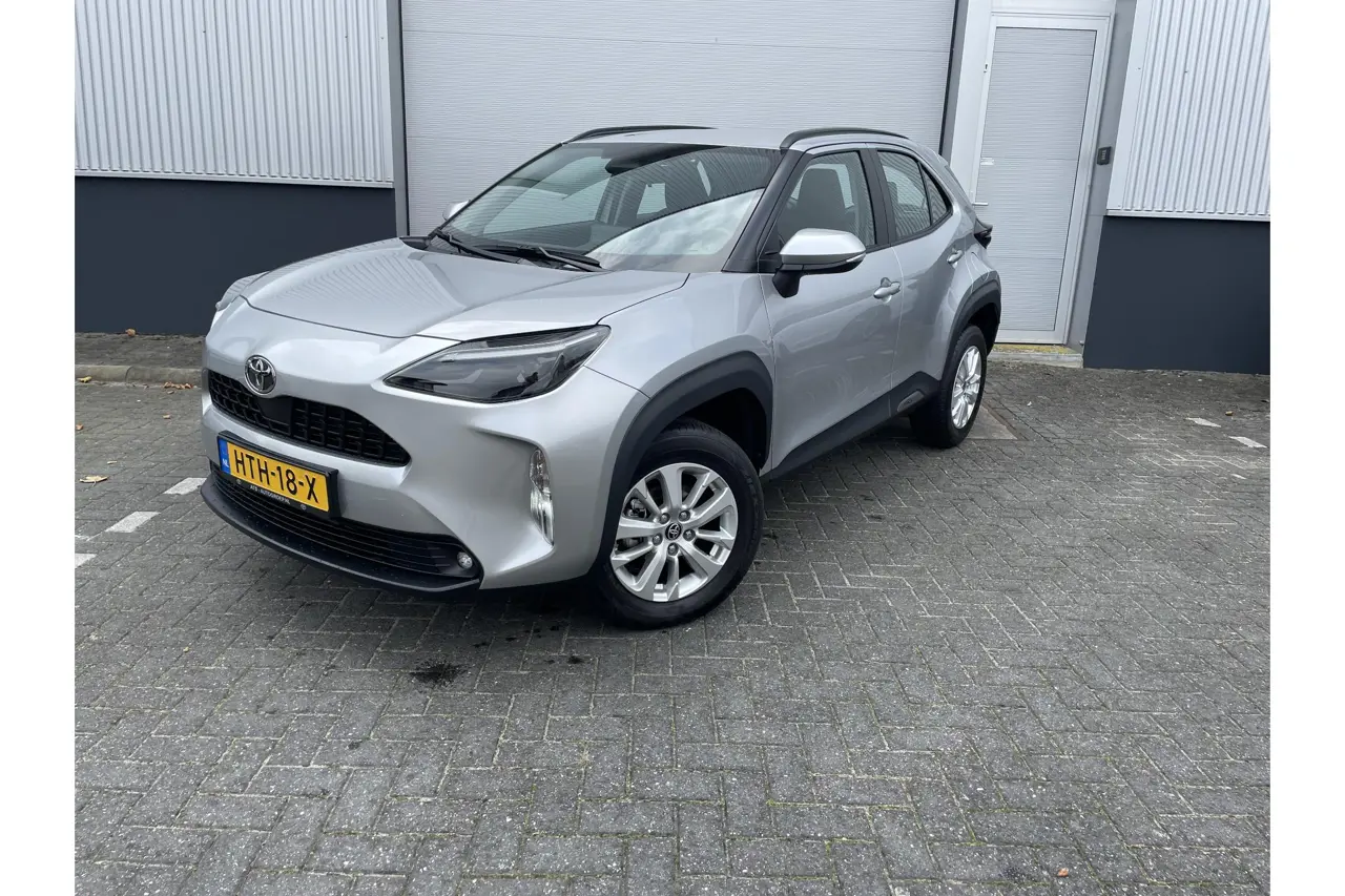 Toyota Yaris Cross 1.5 Hybrid 115 Active 2025, foto 1