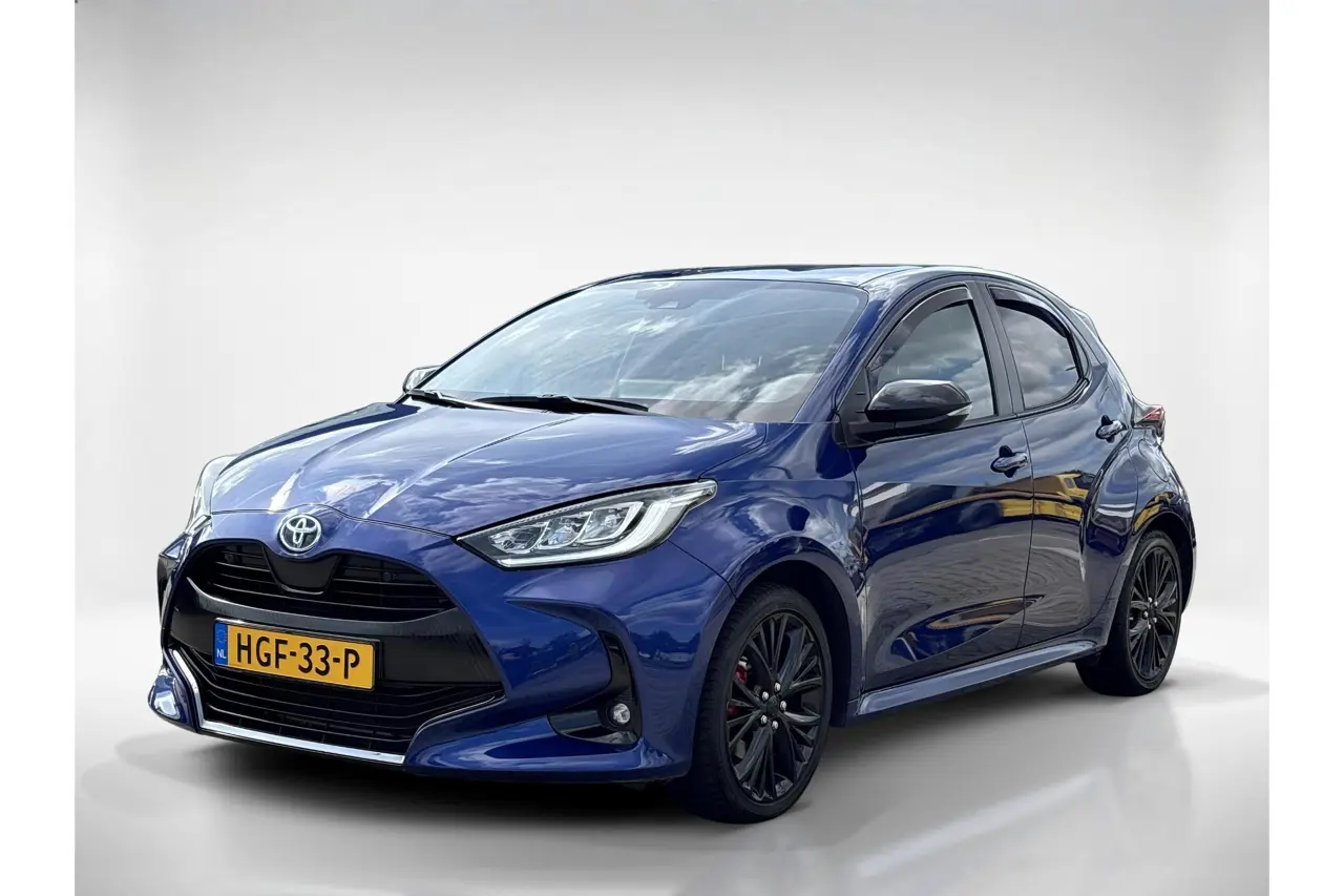 Toyota Yaris 1.5 Hybrid Executive Limited 2021, foto 1