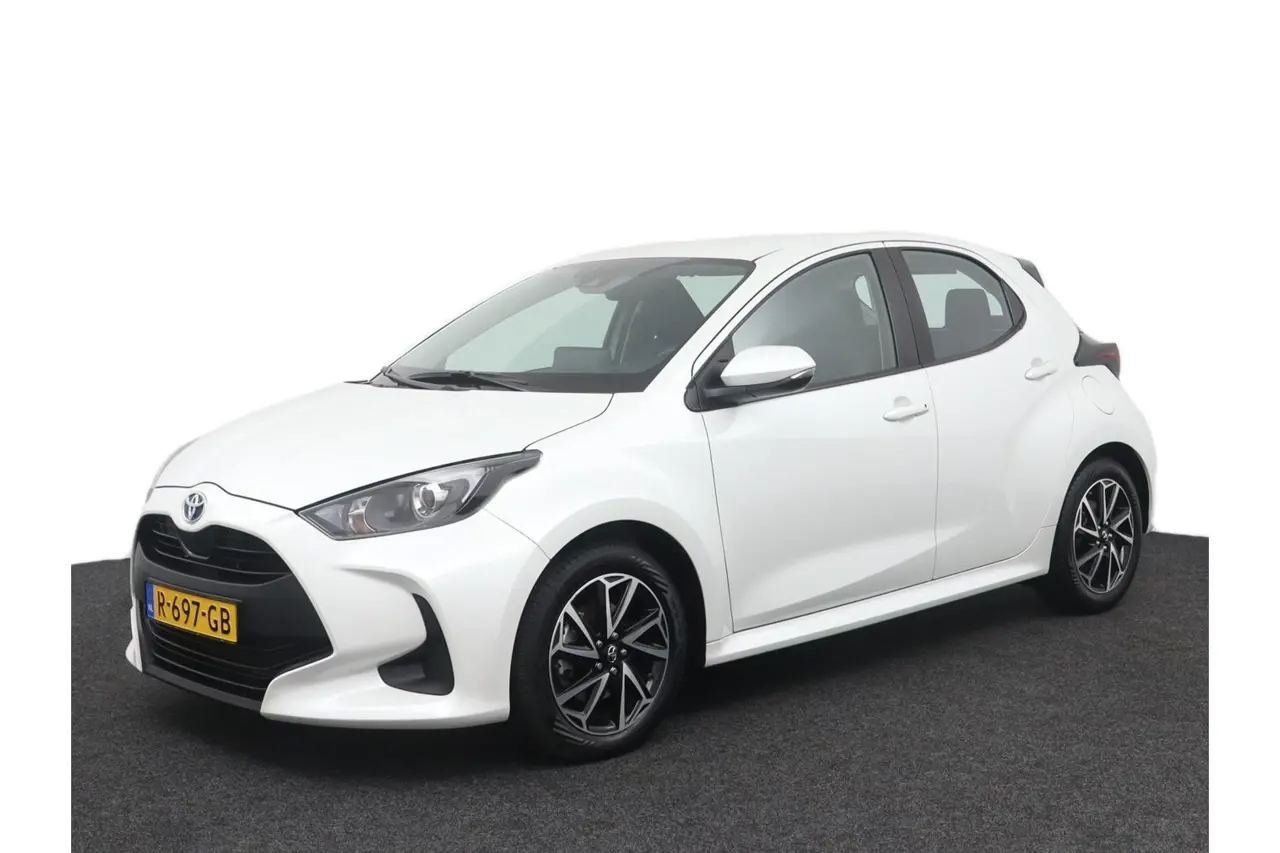 Toyota Yaris 1.5 Hybrid 2022, photo 1