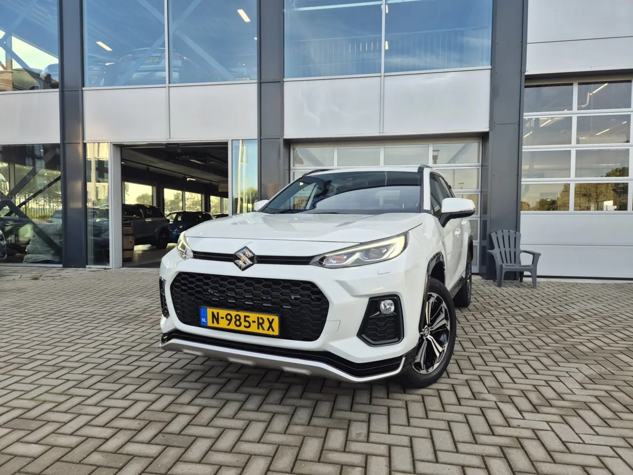 Suzuki Across 2.5 Plug-In Hybrid Style Trekhaak 2021, foto 1
