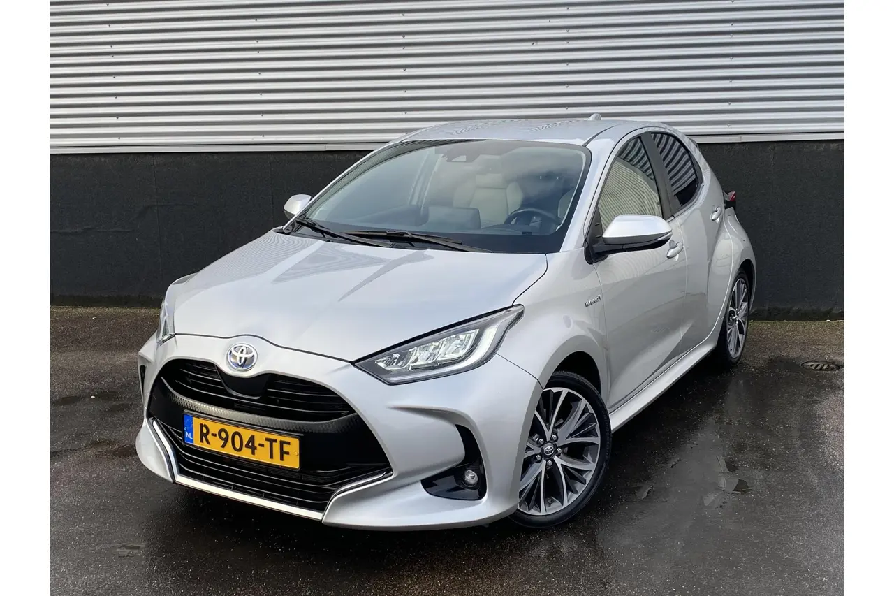 Toyota Yaris 1.5 Hybrid Launch Edition 2021, foto 1