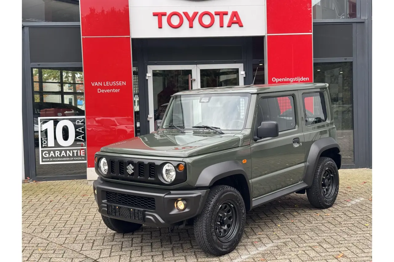 Suzuki Jimny 1.5 Professional 2023, foto 1