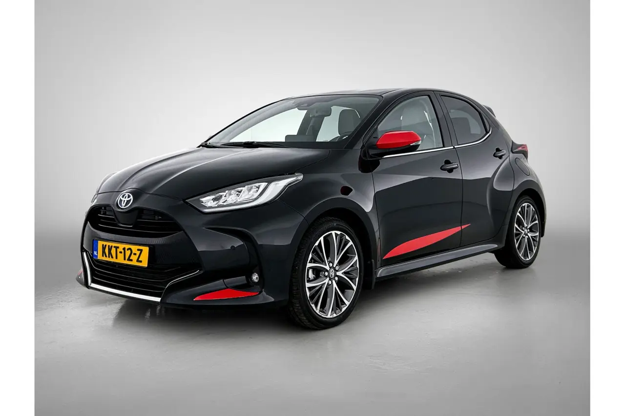 Toyota Yaris 1.5 Hybrid Executive 2022, foto 1