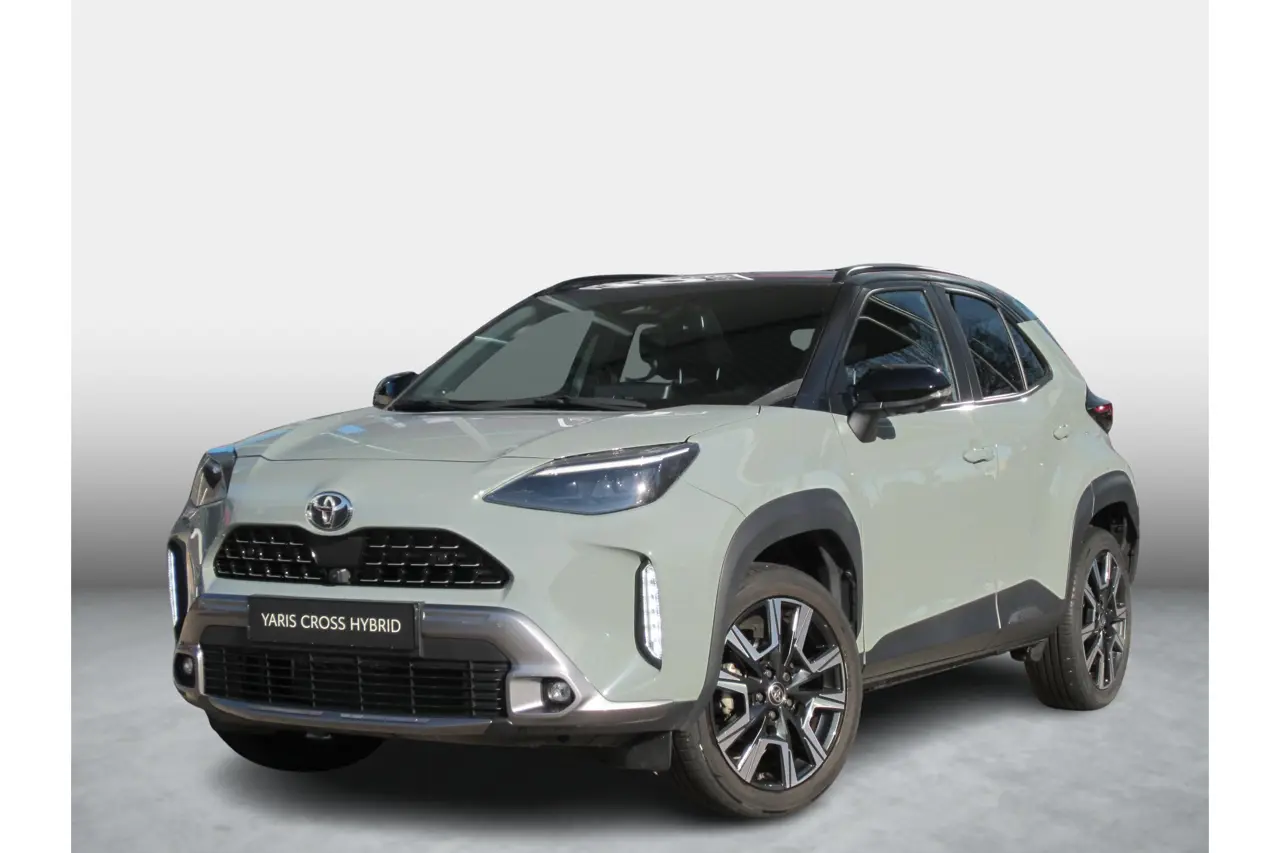 Toyota Yaris Cross 1.5 Hybrid 130 AWD Launch Edition Panoramadak 2025, photo 1