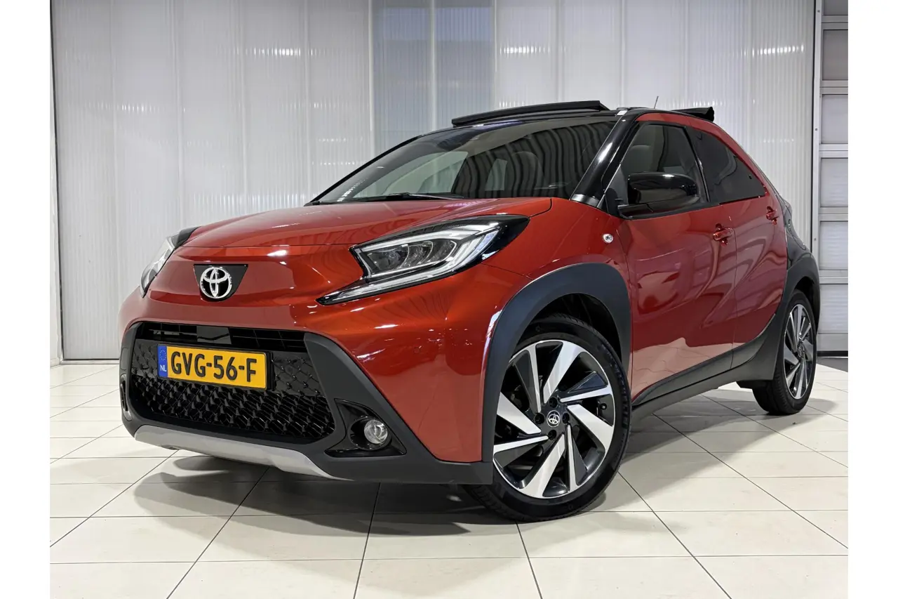 Toyota Aygo X 1.0 VVT-i S-CVT Envy 2023, foto 1