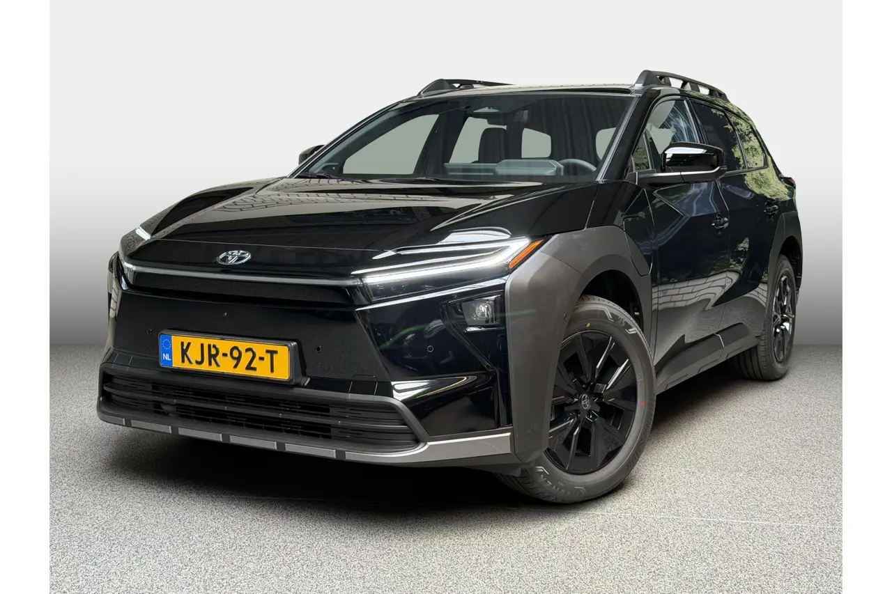 Toyota bZ4X Executive AWD 75 kWh 2026, foto 1