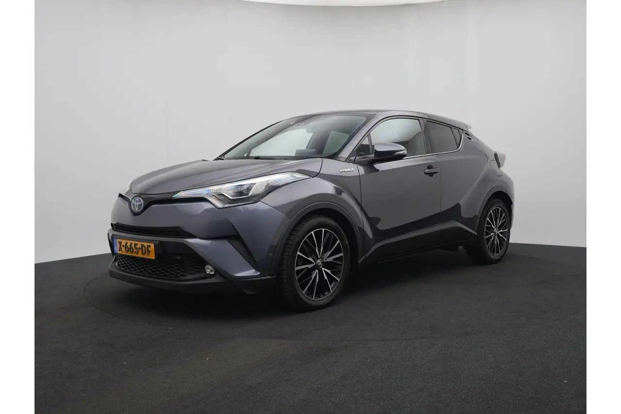 Toyota C-HR 1.8 Hybrid Executive 2019, foto 1