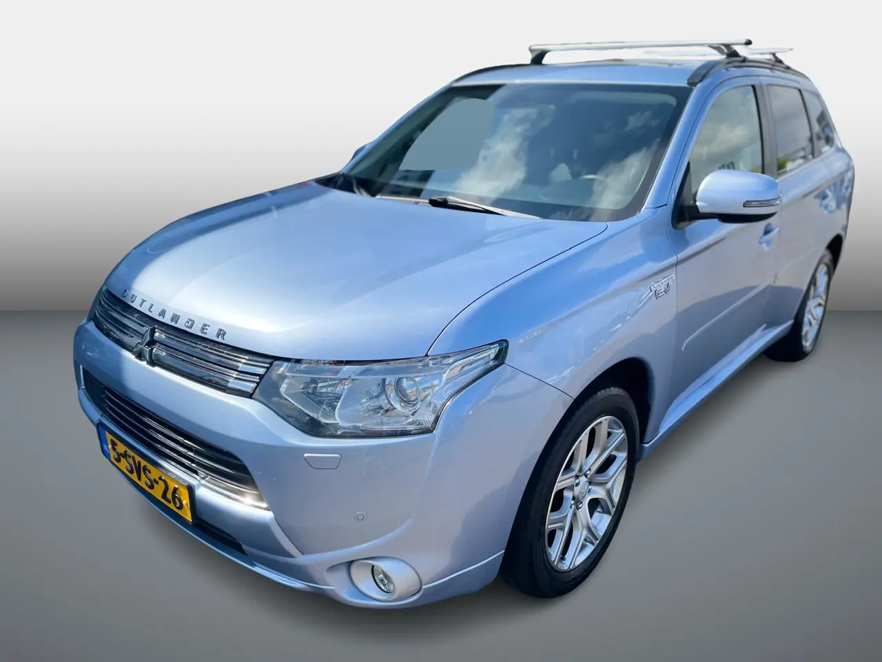 Mitsubishi Outlander 2.0 PHEV Instyle+ 2013, foto 1