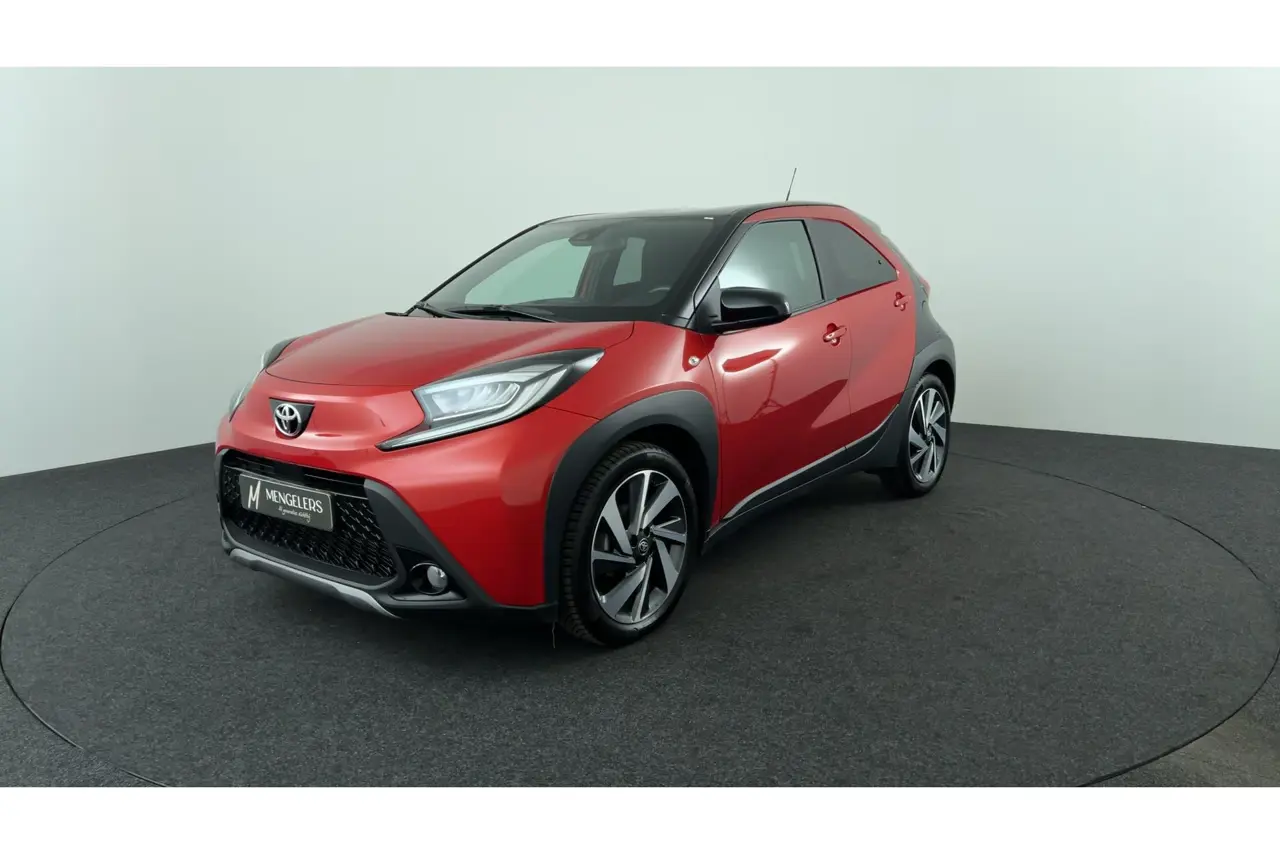Toyota Aygo X 1.0 VVT-i S-CVT Envy 2022, foto 1