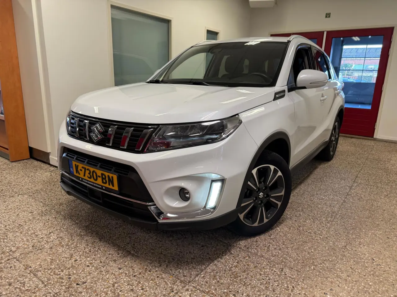 Suzuki Vitara 1.4 Boosterjet Style Smart Hybrid 2020, foto 1