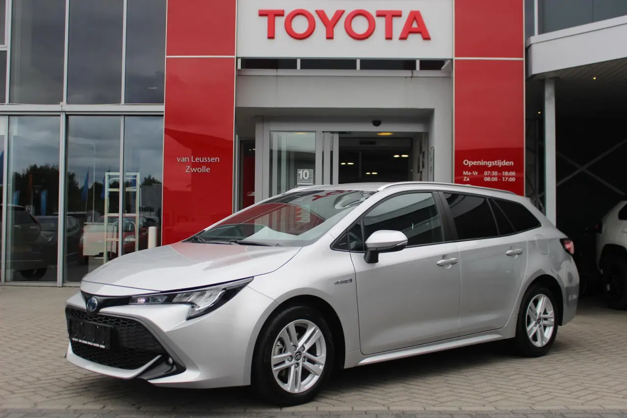 Toyota Corolla Touring Sports 1.8 Hybrid Active 2021, foto 1