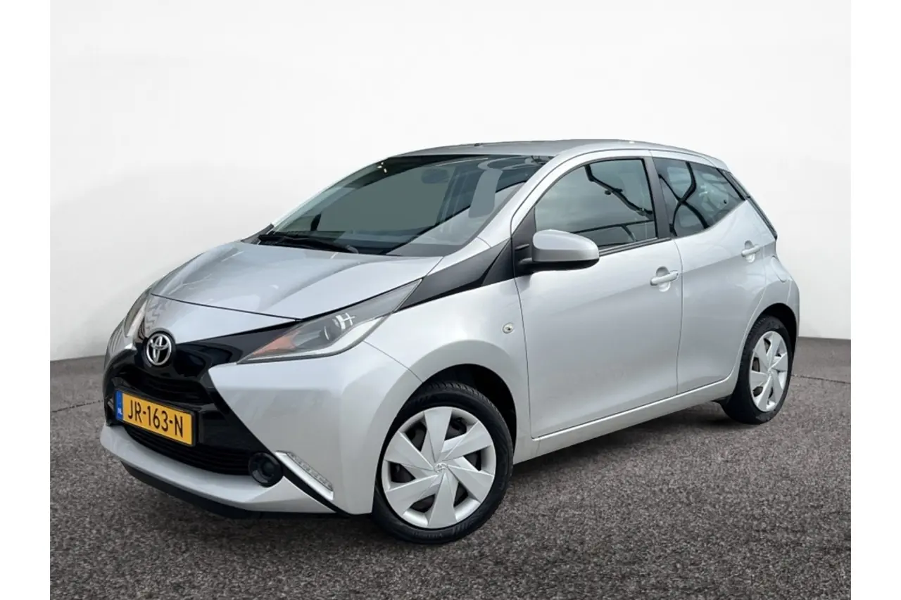 Toyota Aygo 1.0 VVT-i X-Fun 2015, foto 1