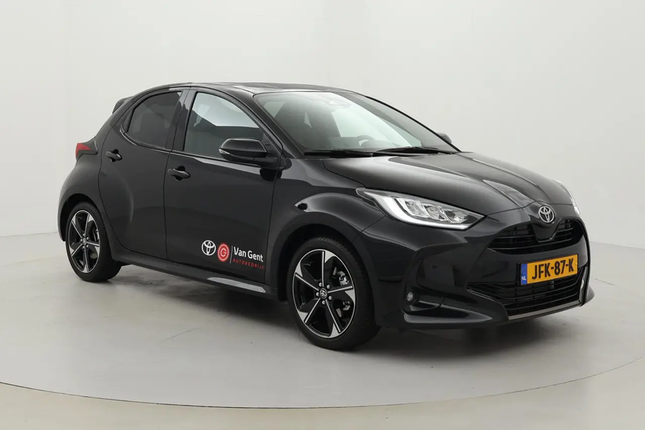 Toyota Yaris 1.5 Hybrid 130 Executive 2025, foto 1