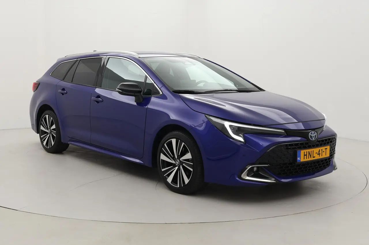 Toyota Corolla Touring Sports Hybrid 140 Dynamic 2025, photo 1