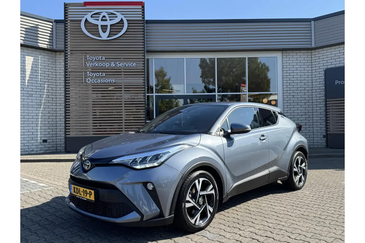 Toyota C-HR 1.8 Hybrid Style 2023, foto 1