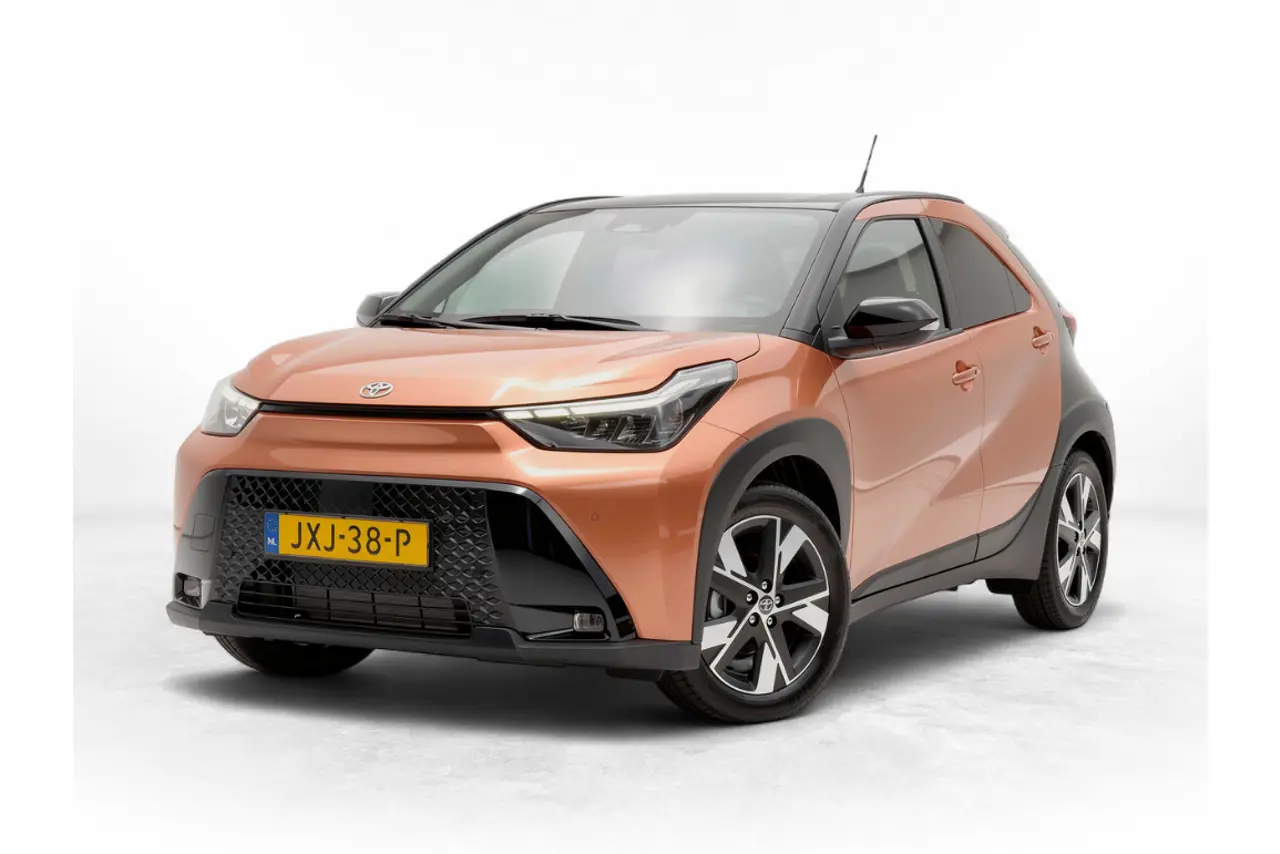 Toyota Aygo X Hybrid 115 Pulse 2026, foto 1
