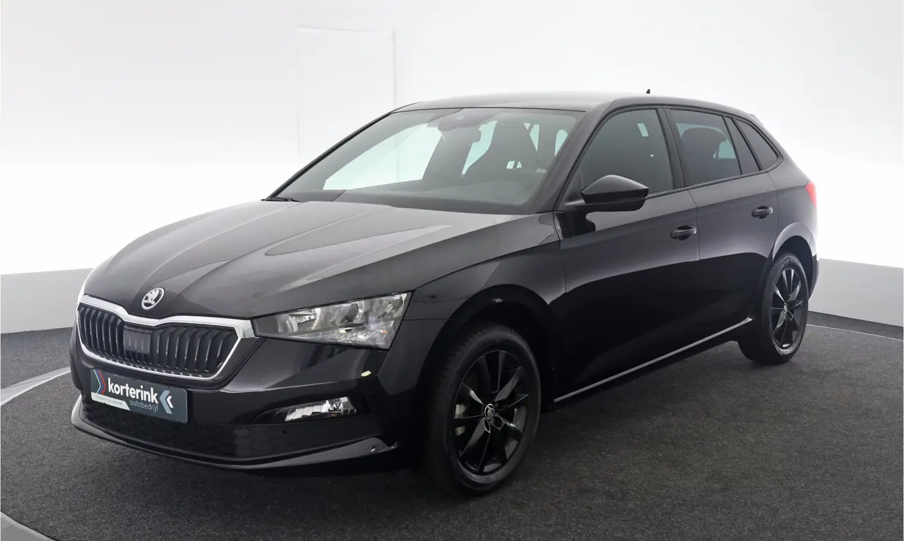 Škoda Scala 1.0 TSI Sport Business 2023, foto 1