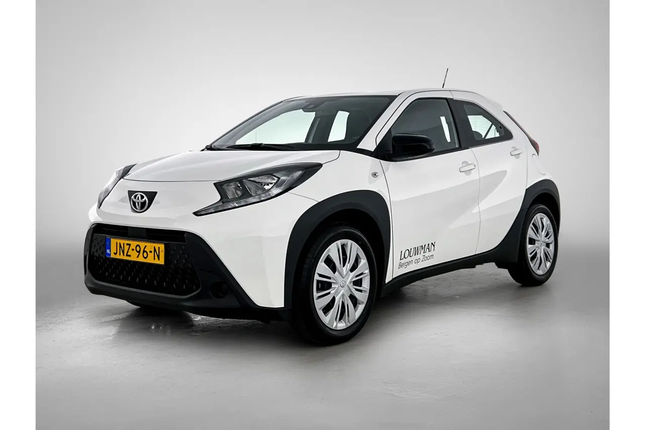 Toyota Aygo X 1.0 VVT-i Mt Play 2025, foto 1