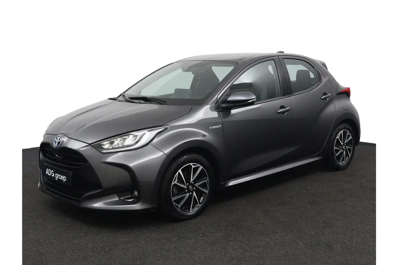 Toyota Yaris 1.5 Hybrid Dynamic Limited 2020, foto 1