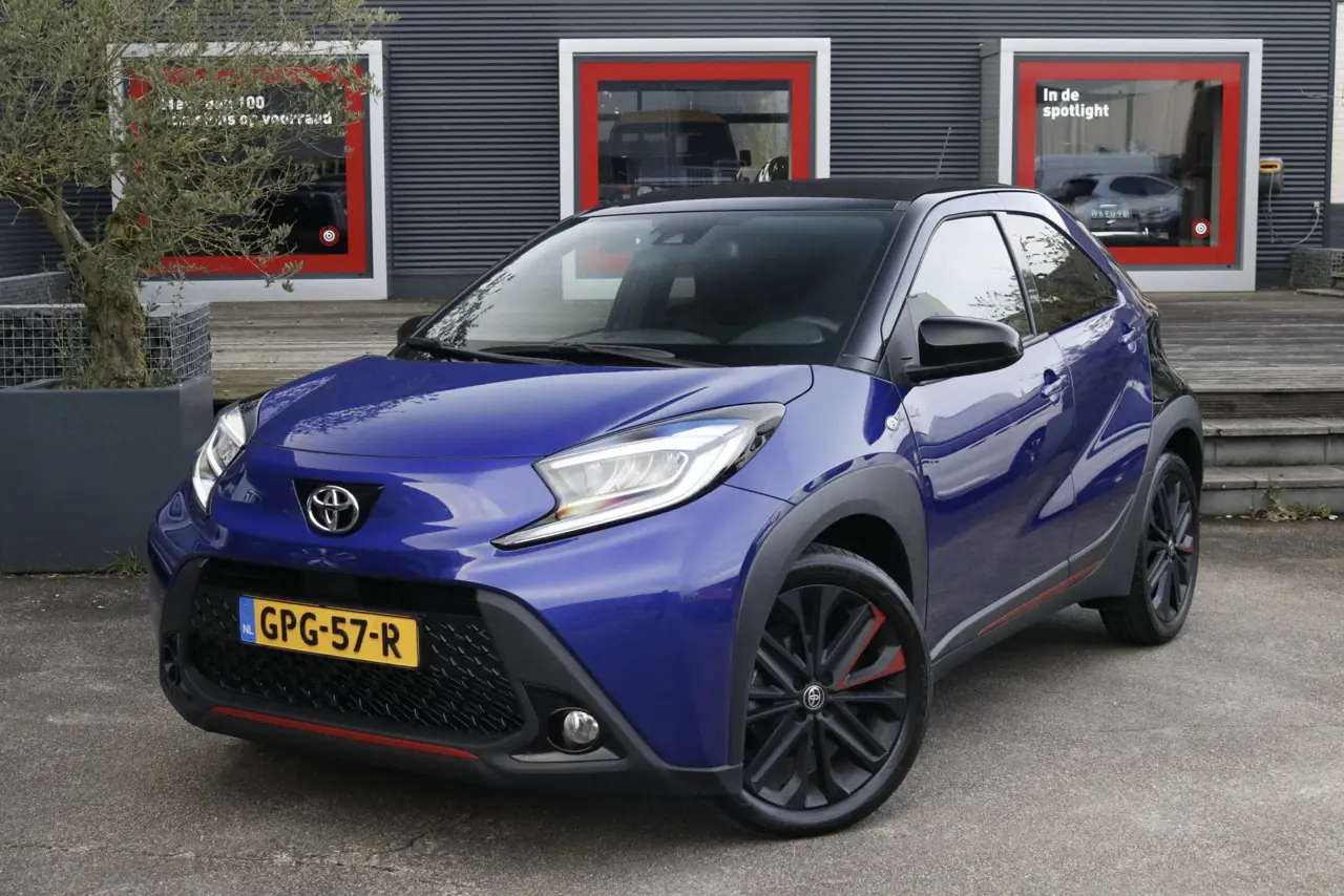 Toyota Aygo X 1.0 VVT-i Mt Premium 2024, foto 1