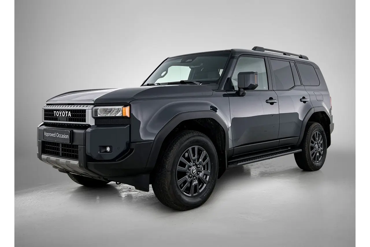Toyota Land Cruiser 2.8 D-4D Blind Van Navigator limited 2024, foto 1