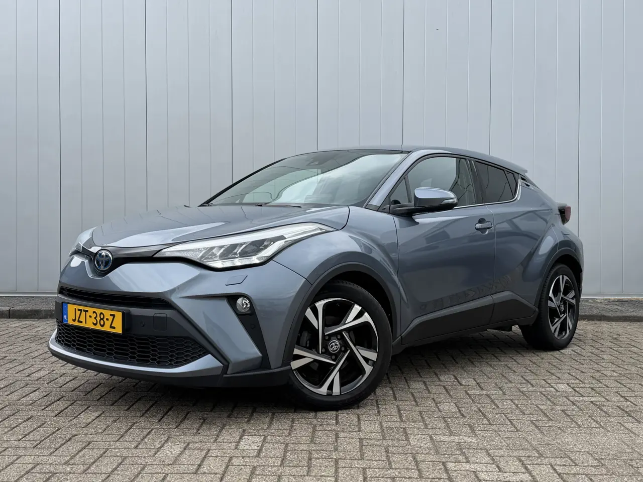 Toyota C-HR 1.8 Hybrid Style Parkeer En Dodehoek Sensoren Stoel Stuur Verwamd 2023, foto 1